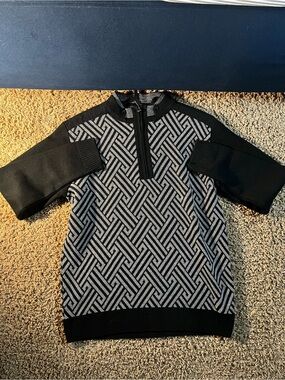 Men's Black & Gray Geometric Half-Zip Knit Sweater